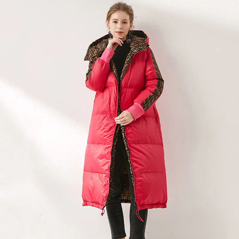 Пуховик женский зимний длинный с капюшоном и надписью | Женская одежда