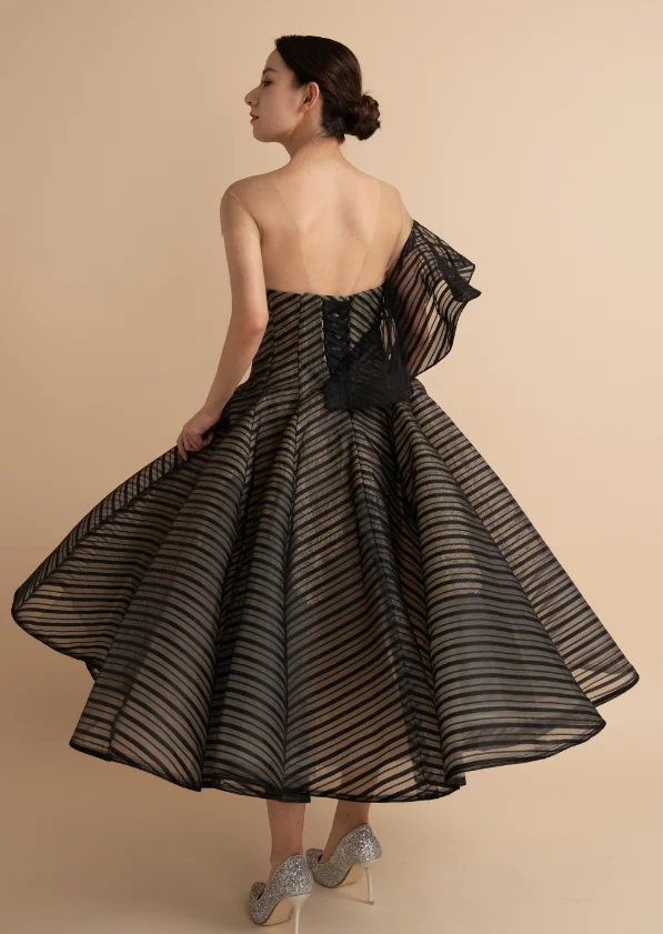 

Jusere 2019 Black short Evening Dresses O-Neck Illusion Formal Gowns Party dress