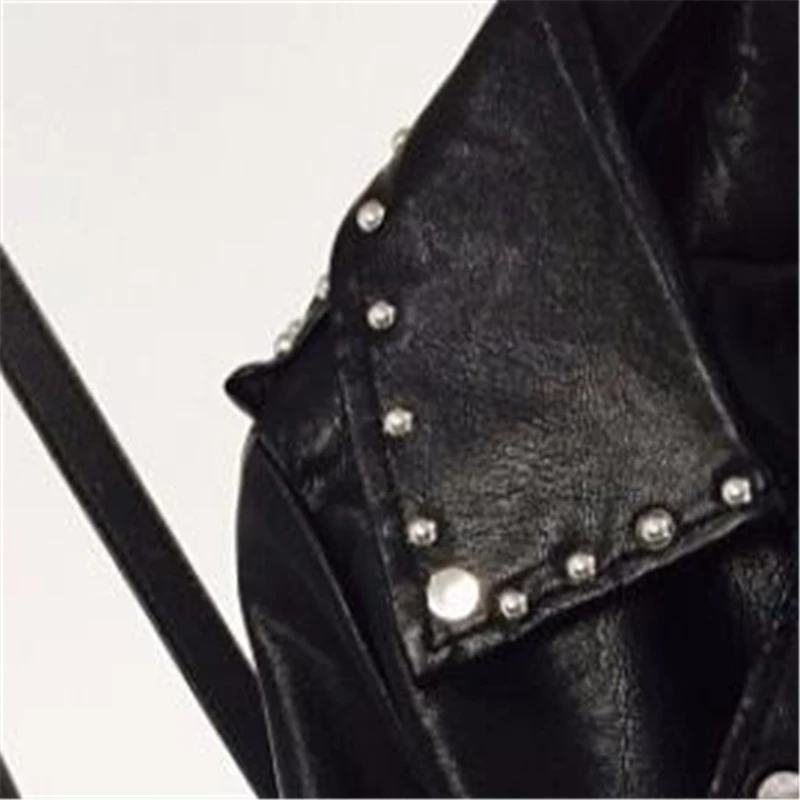 Женская куртка из искусственной кожи осенне-зимняя мотоциклетная с заклепками |