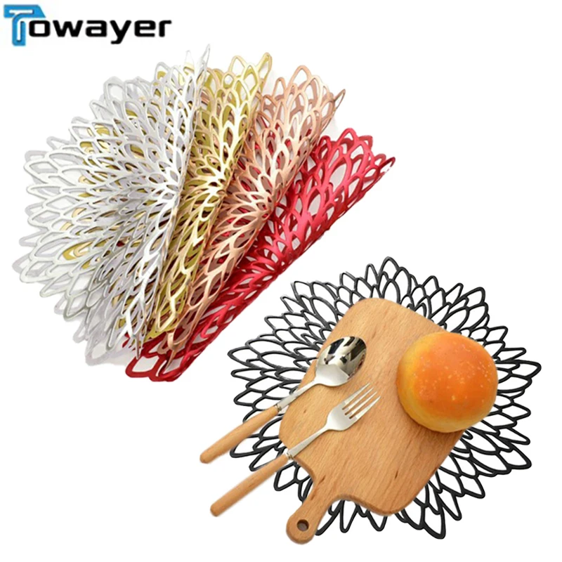 

PVC Hollow Insulated Coaster Placemat Heat Resistant Hollowed-out Cookware Pads Kitchen Decoration Accessories
