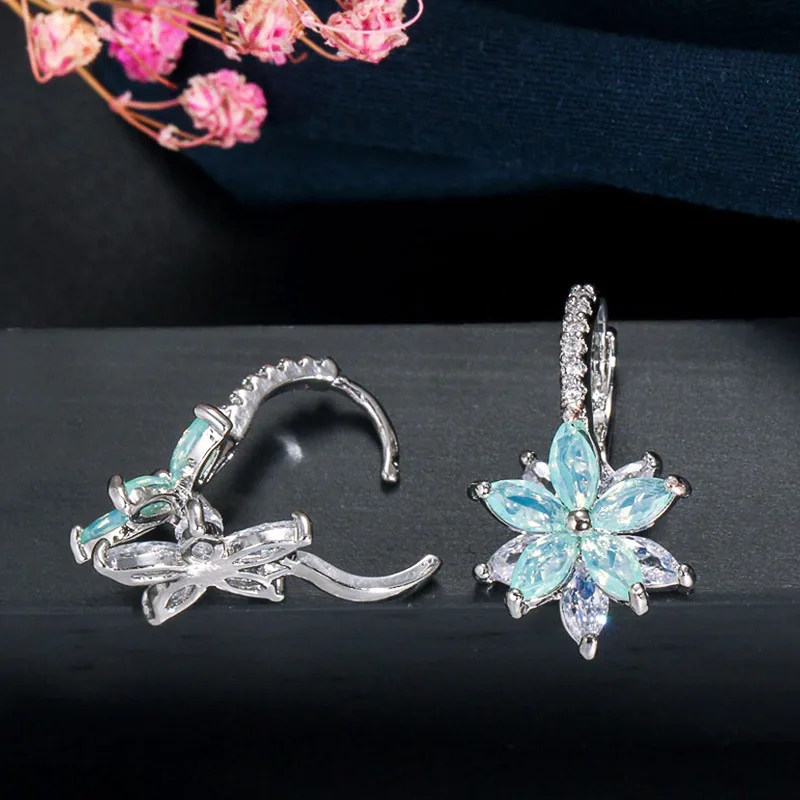 

Fine Flower Stud Earrings For Women 2021 Jewelry Fashion Shine Multicolor Gifts for Girl Wedding Anniversary Gifts Birthday