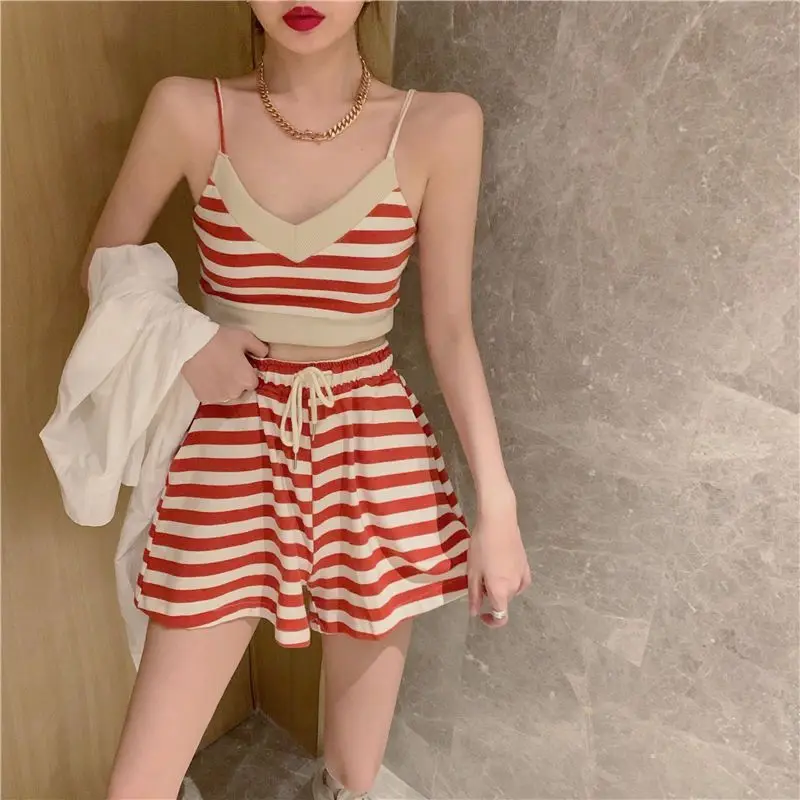 

Casual Sports Suit Women Summer Chic Striped Camisole Breathable Loose High Waist Wide Leg Shorts Fitness Exercise Two-piece Set