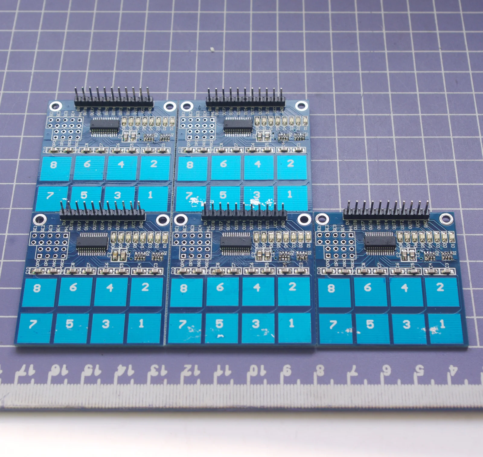 

9pcs TTP226 8 Channel Digital Touch Sensor Module Capacitive Touch Switch