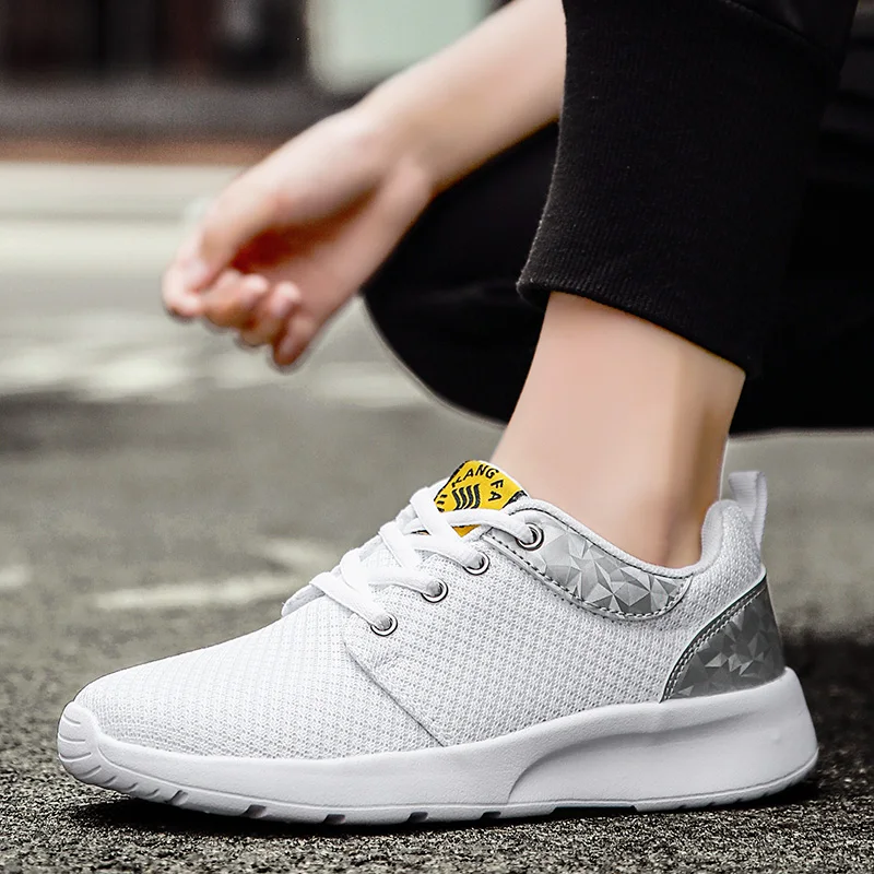 

Fashion Casual Shoes Spring 2021 Autumn Light Breathable Comfortable Lace-Up Ladies Sneakers White