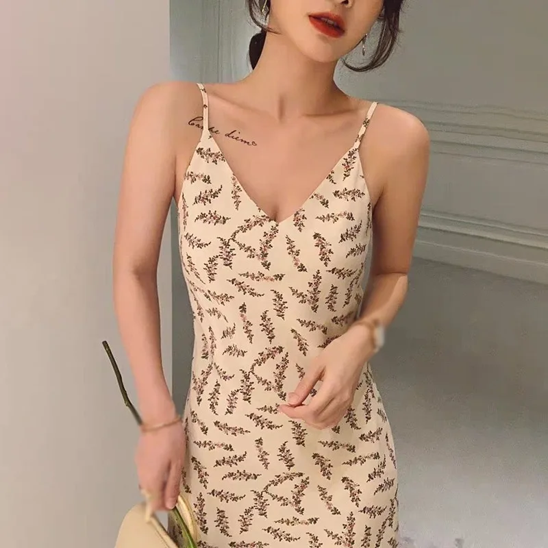 

Summer French Style Retro Dress Femme vestido de mujer Inside Wear Slim Floral V-Neck Sling Vestidos Holiday Dress