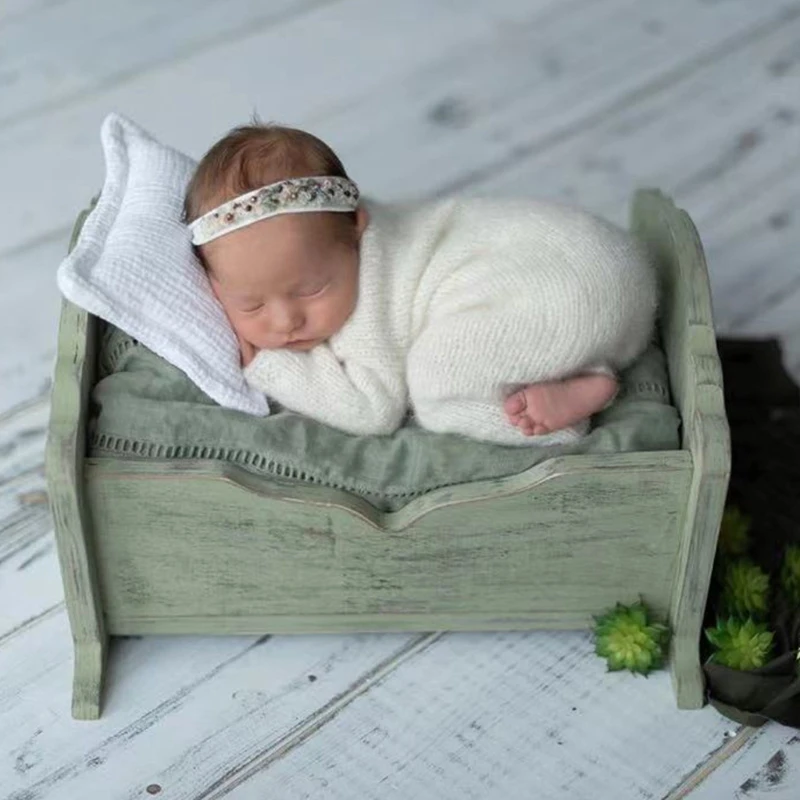 

Newborn Photography Props Furniture Wooden Bed Crib Photo Shooting Posing Accessories for Baby Infant Supplies