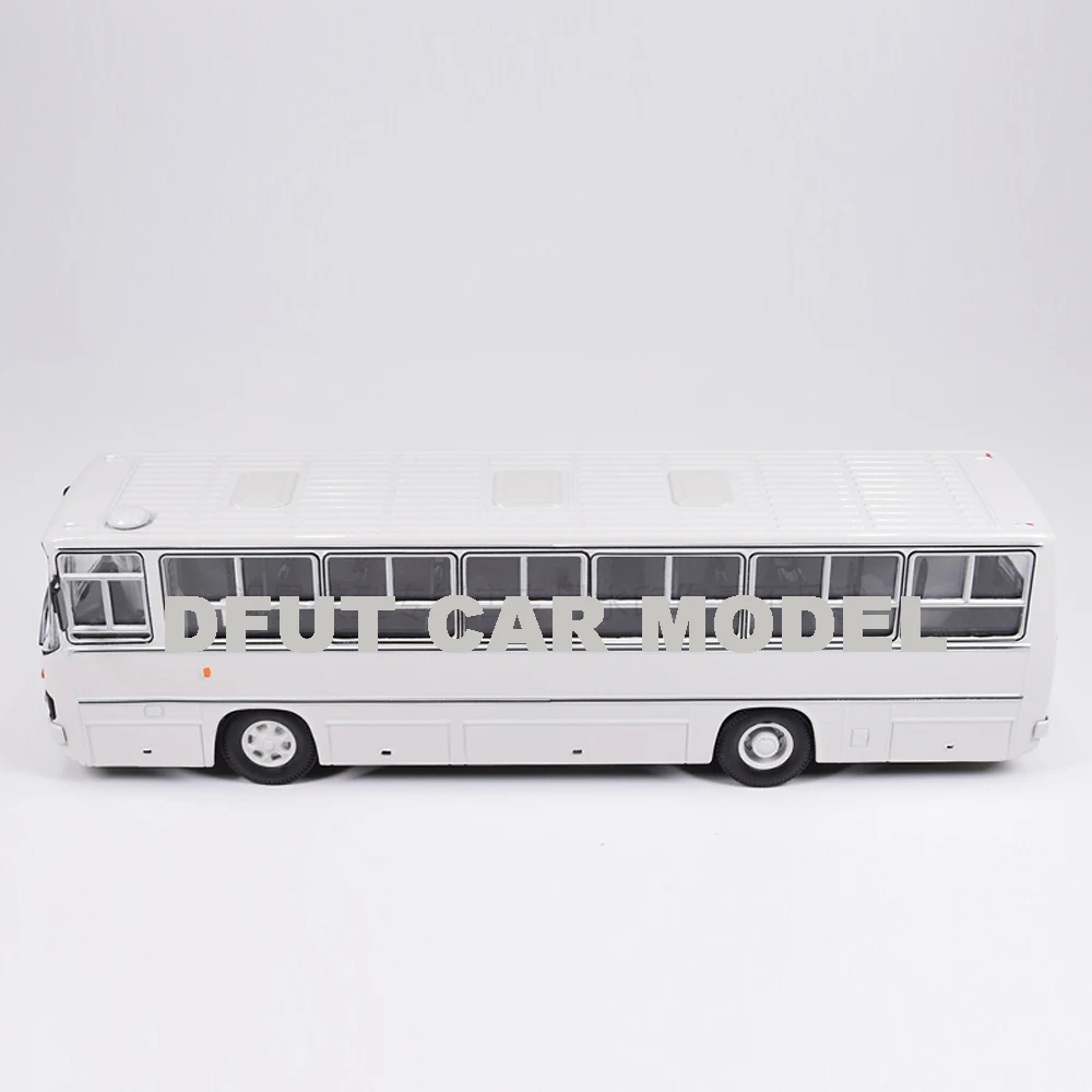 Модель автомобиля из сплава Ikarus 260 1:43|Наземный транспорт| |