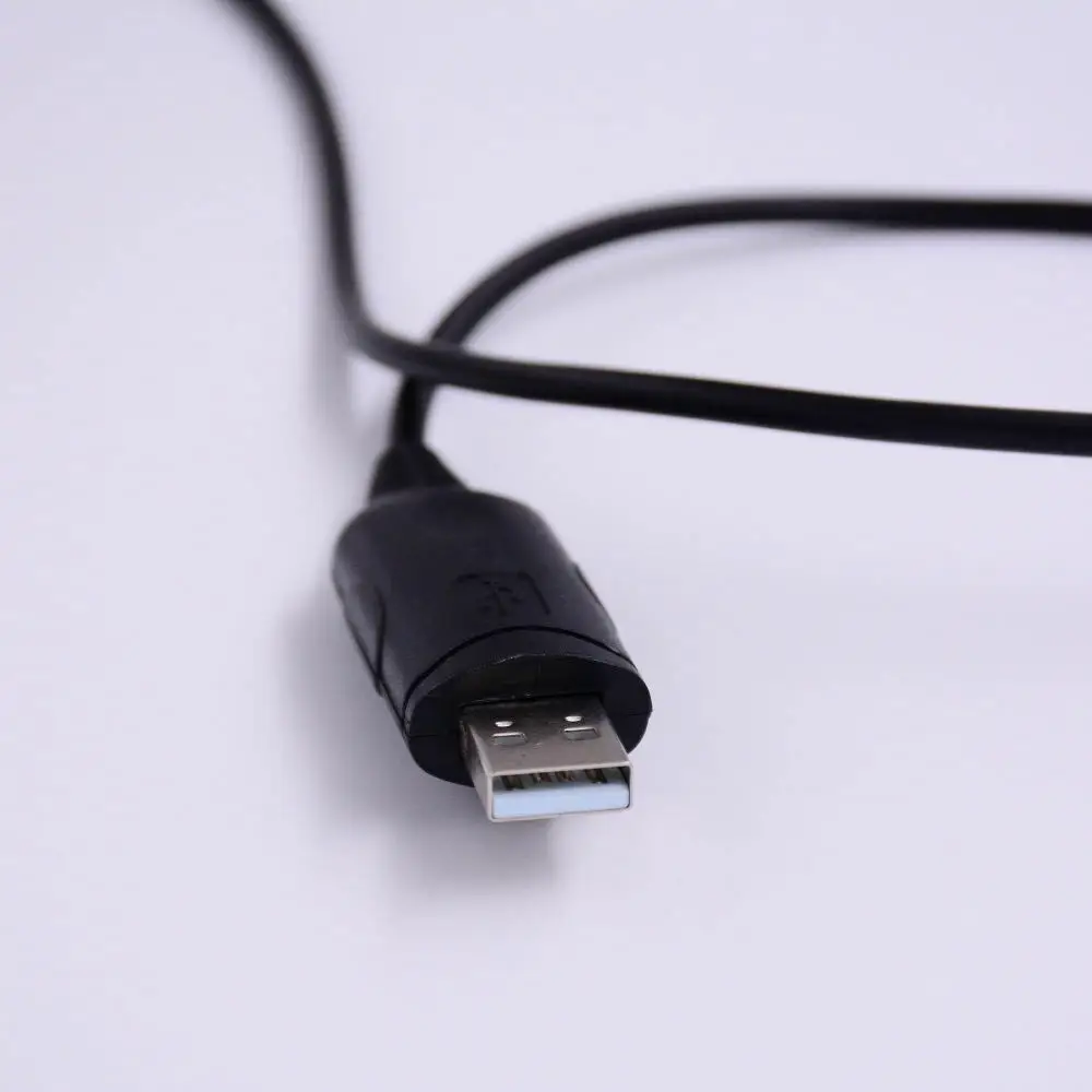 

6 in 1 Programming Cable USB With CD For Motorola Baofeng Kenwood Cord