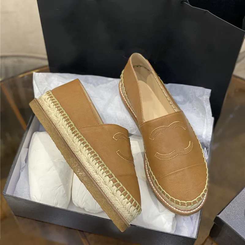 

Classic Thick Soled Cigarette Glue Fisherman's Shoes Color Matching Leather Leisure Shoes Luxury Brand Designers Size 35-41