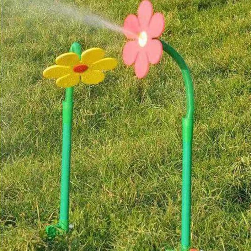 

Garden Plastic Sprinklers Backyard Sunflower Sprinklers Cute Yard Sprinklers for Kids and Toddler Playing