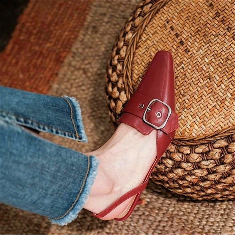 

New spring and summer fashion ladies sandals with metal buckle decoration square toe stiletto ladies party sandals