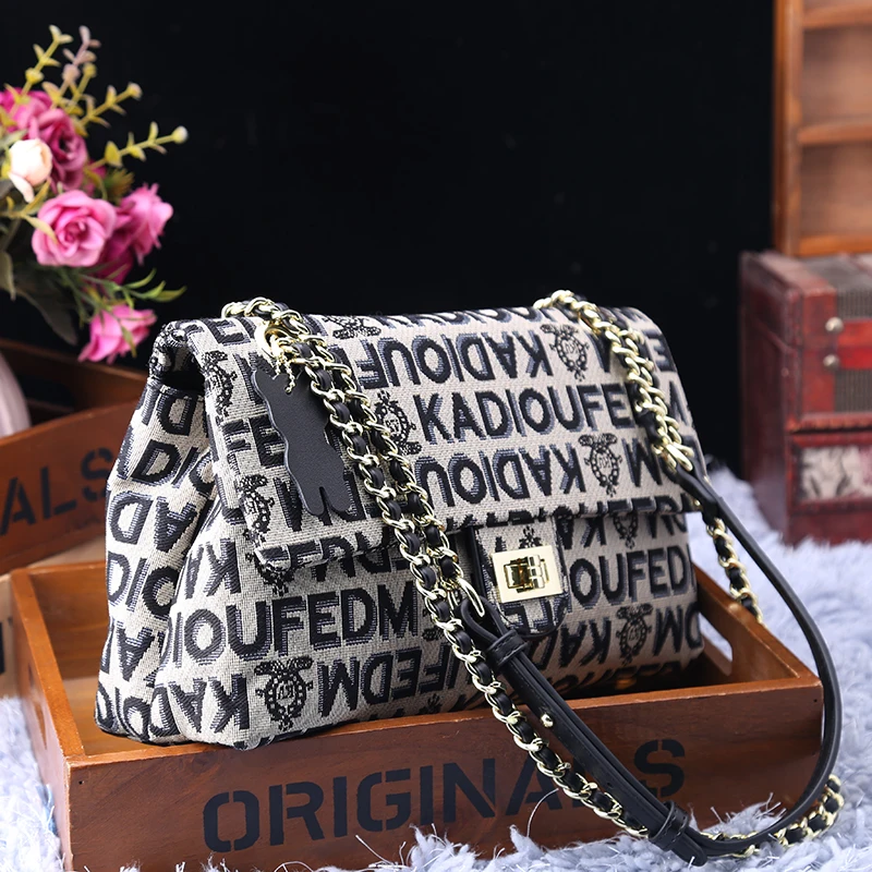 

Сумка холщовая Женская, квадратная, на цепочке, универсальная, 2020