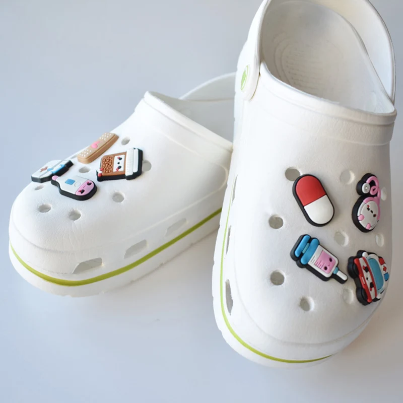 

Hot Selling 1PCS Medical Equipment Icon Shoes Charms For DIY Croc Accessories Nurse Hole Slipper Wristband Decoration Gifts