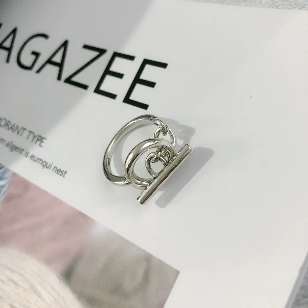 

Hip-Hop Punk Rock Ring Contracted Geometric Rings For Women Street Snap Disco Dancing Index Finger ring Women Jewelry Gifts