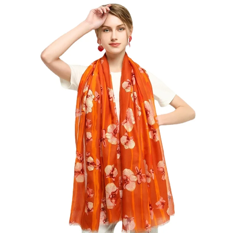 

Versatile cotton pattern gilded scarf women's flower stripe printing process women's scarf