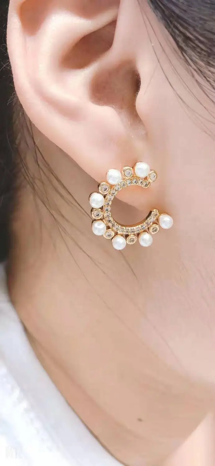 

Женские серьги-гвоздики с жемчугом, 10 пар