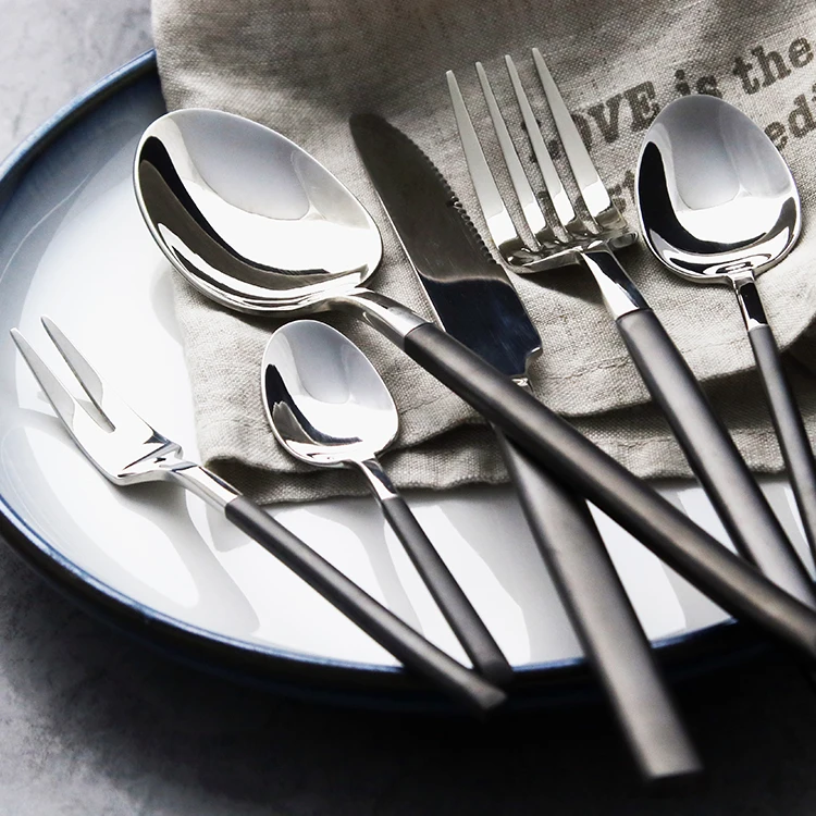 

Modern Dinnerware Set Portable Silver Simple Dinnerware Set Art Rustic Travel Design Geschirr Set Dinnerware Sets BG50DS