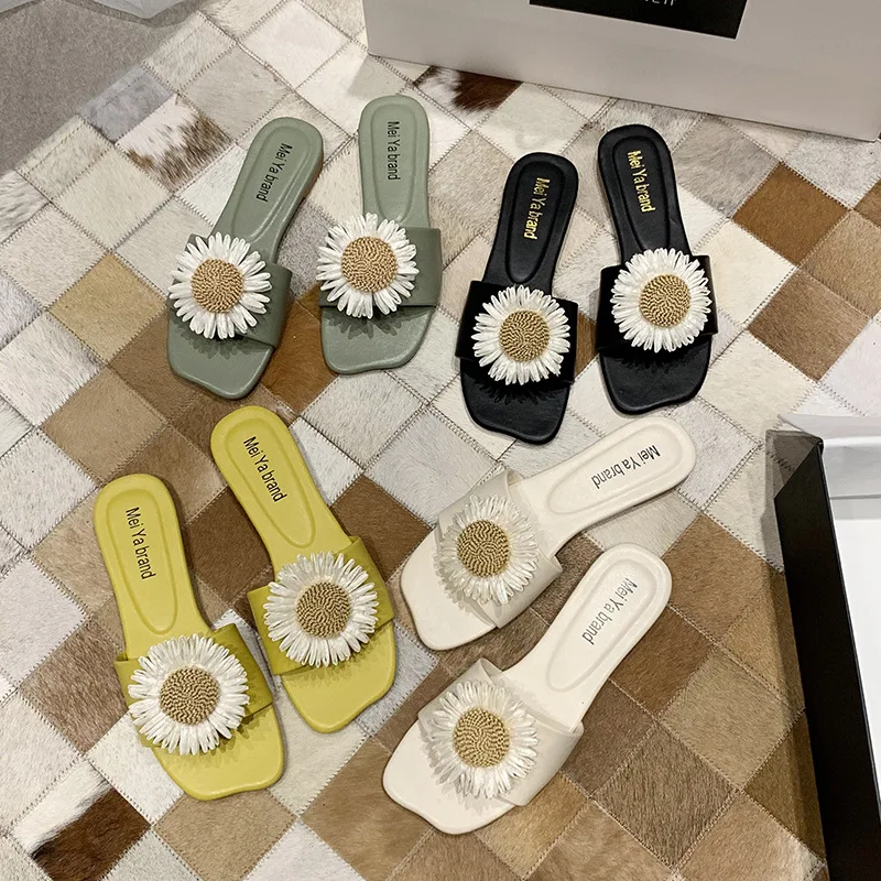 Женские шлепанцы для улицы пляжная обувь с маленькими маргаритками сланцы