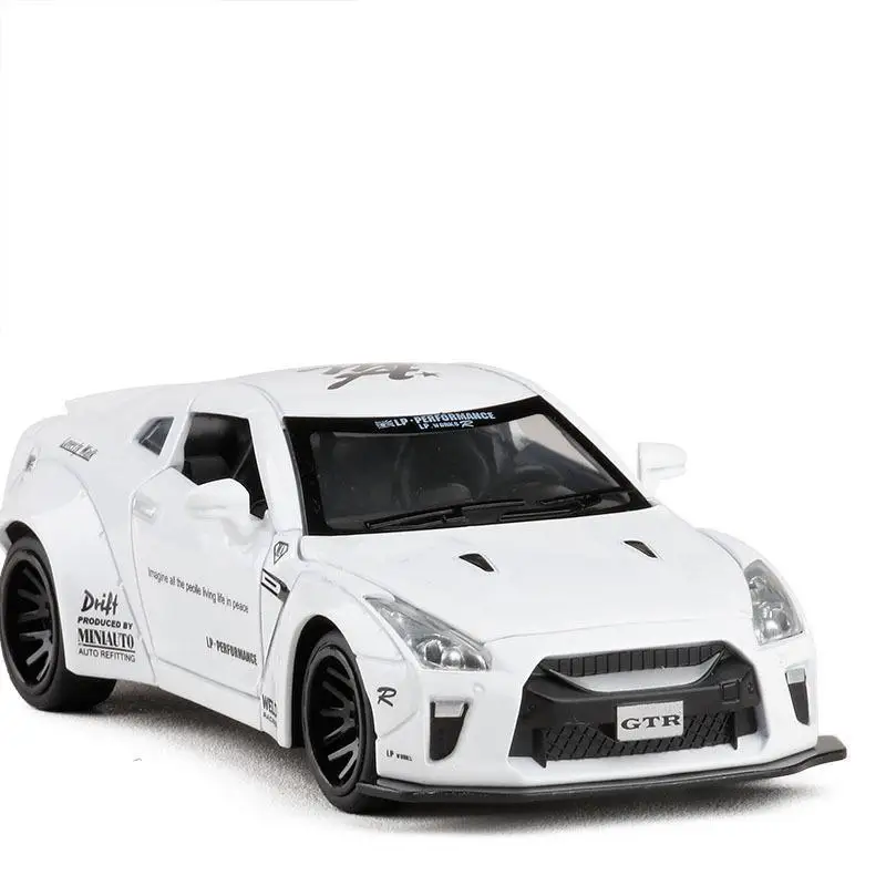 1:32 моделирование Nissan GTR соревнований модель автомобиля из сплава литой под