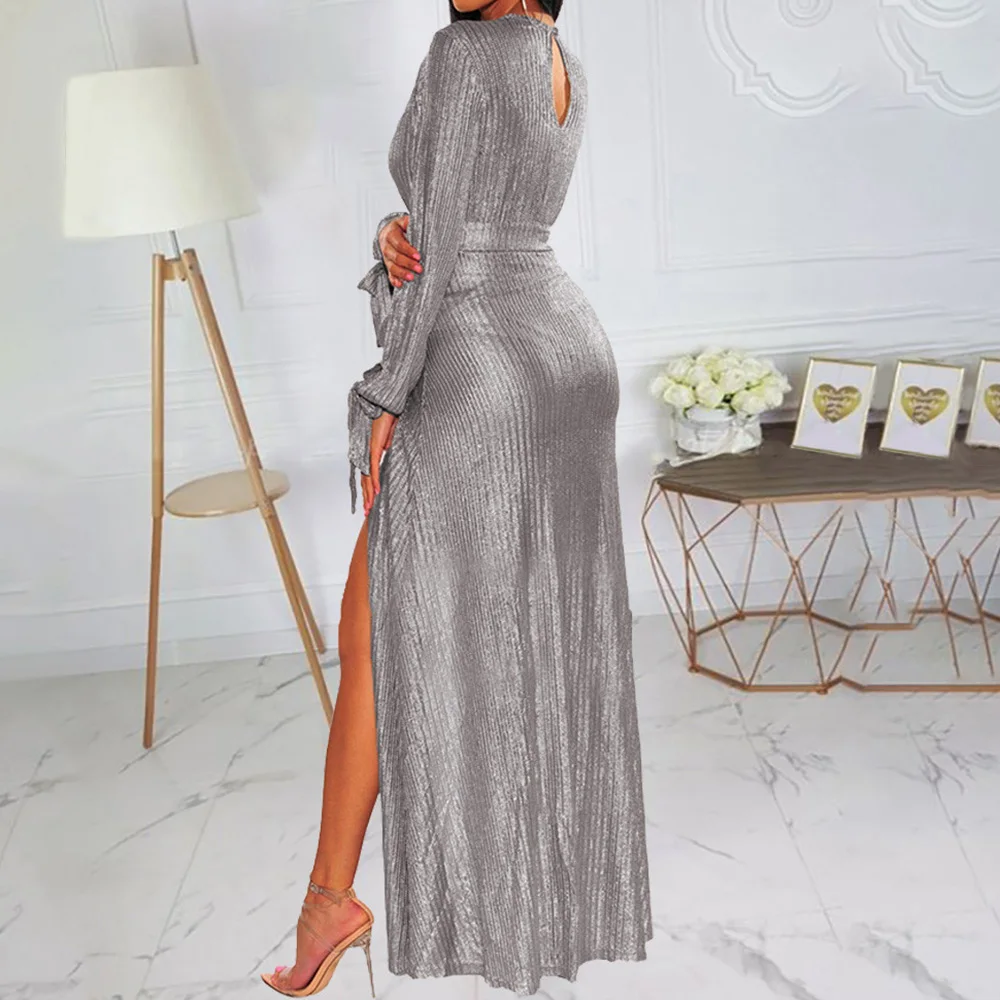 Женское платье туника с длинным рукавом глубоким треугольным вырезом