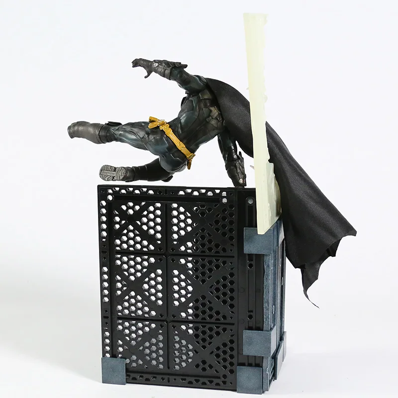 

Crazy Toys Bruce Wayne Arkham Knight PVC Figure Collectible Model Toy