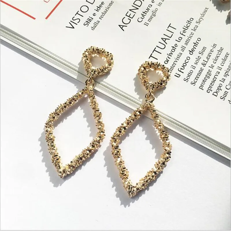 Необычные очаровательные серьги в форме ромба для женщин модные аксессуары