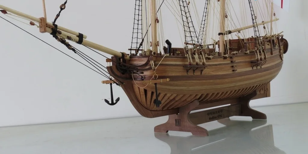 Весы версии Cherry wood 1:50 Royal Navy H.M.S. Оборудование для строительства корабля Галифакс -