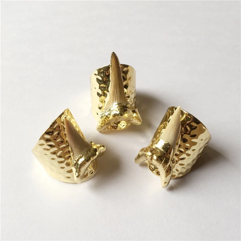 Женское кольцо с зубцами акулы FUWO золотистое ручной работы оригинальным
