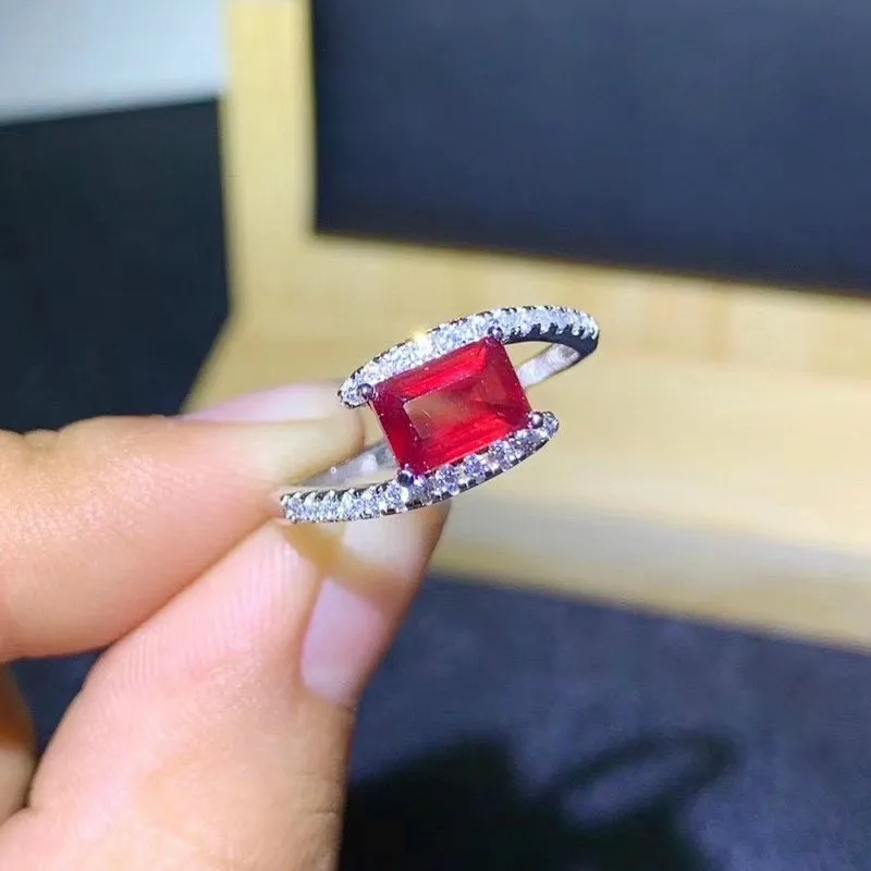 

Natural Ruby Ring, 925 Sterling Silver, Simple and Exquisite Style, Recommended By The Owner, Authentic Color