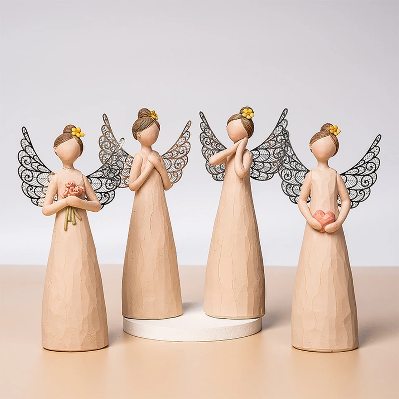 

Nordic Angel Toys Cartoon Decorations Ornaments Iron Wings Girl Doll Resin Statue Home Decoration Character Resins Holiday Gifts