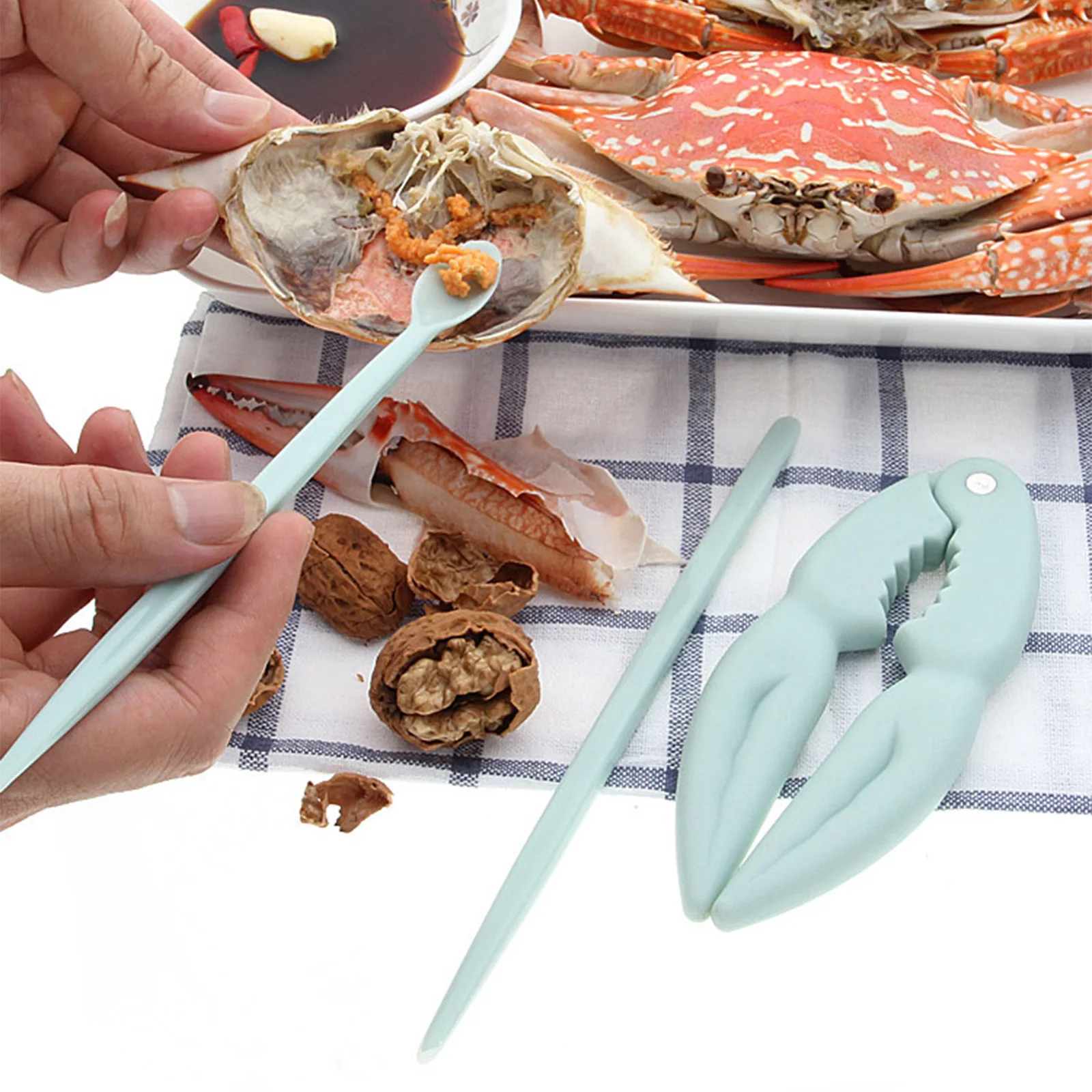 

8pcs Seafood Tool Set 3color Professional Seafood Tool Plastic Spoon Crab Lobster Cracker Shell Opener Kitchen Accessories