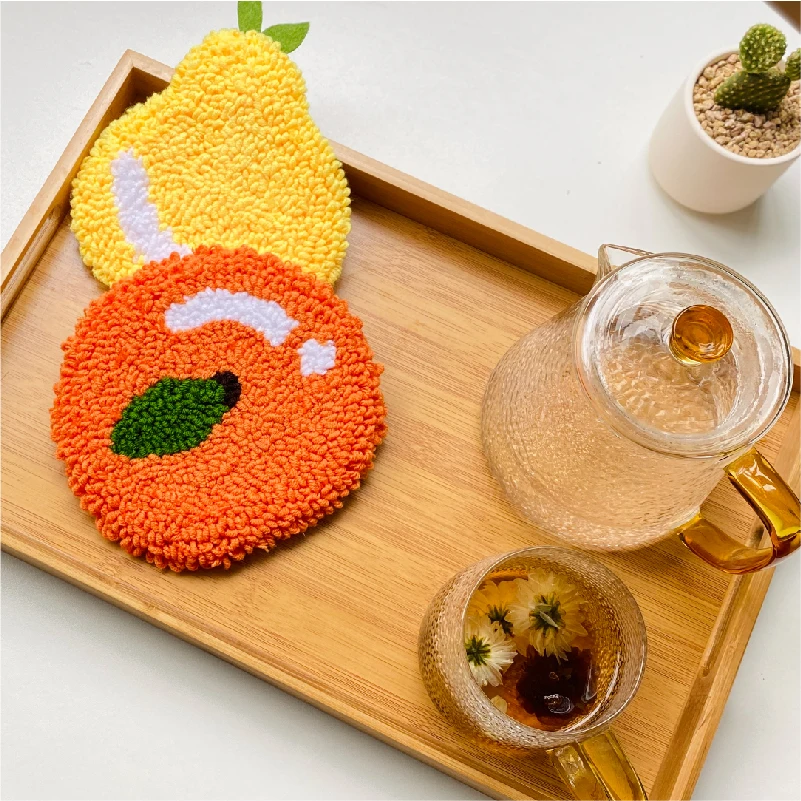 

Christmas gift Punch Needle Kits, DIY Rug Hooking Kit for Adults Kids Beginner with Embroidery Pen Yarn Rug Punch Fruit Cap Mat
