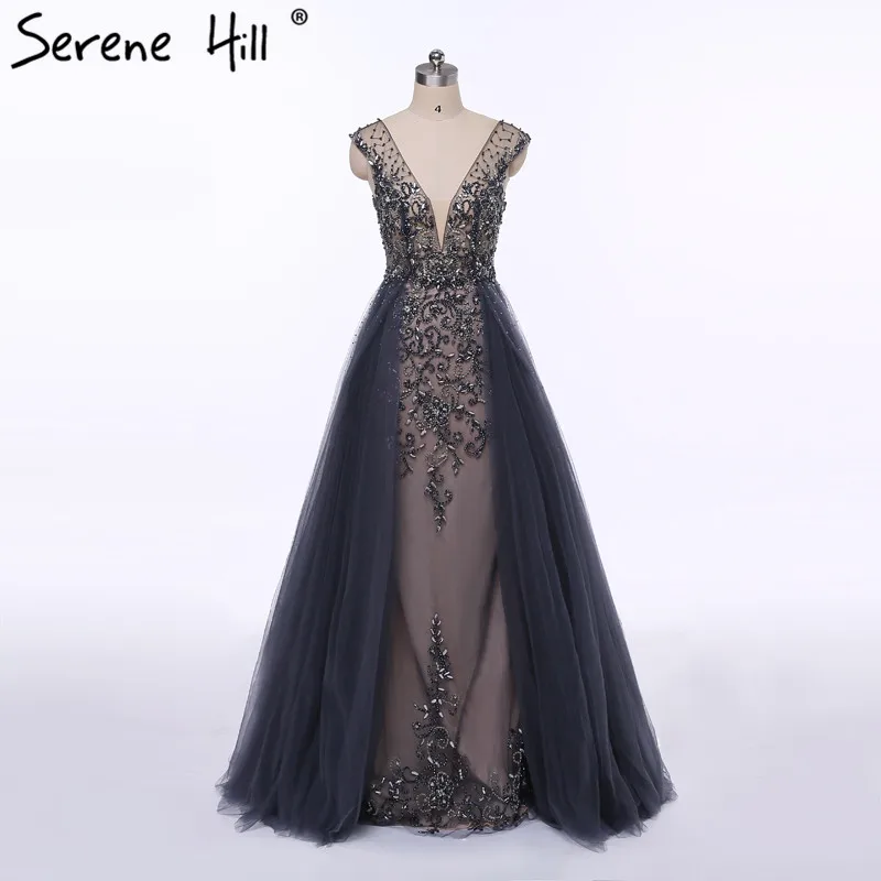 Сексуальное длинное вечернее платье с глубоким v-образным вырезом и открытой