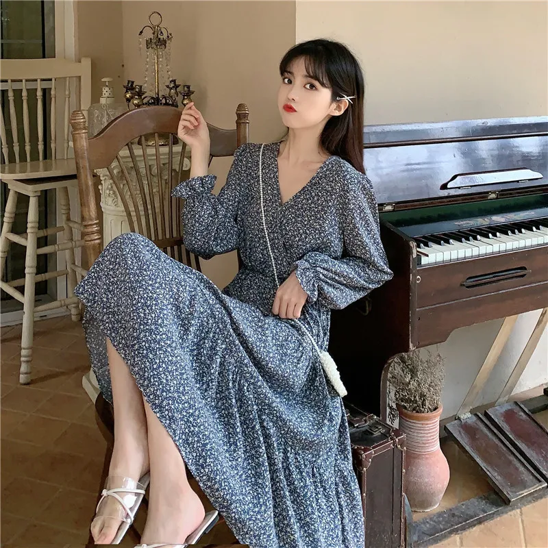 

GOOHOJIO 2020 New Puff Sleeve Floral Women Dress Temperament V-collar Ladies Dress Autumn Chic Casual Fashionable Dresses Women