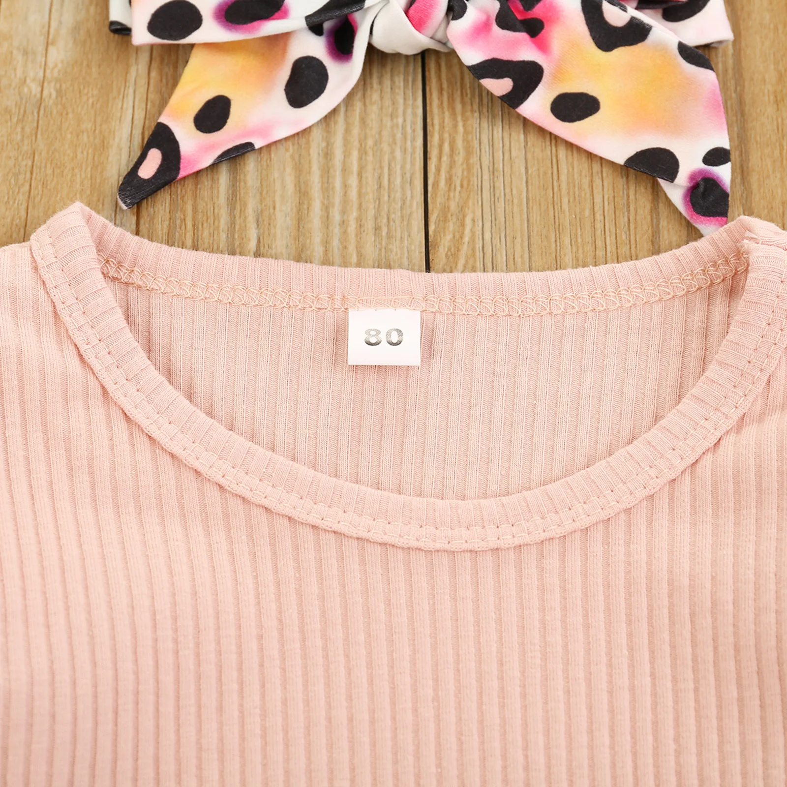 

Girls Skirt Three Piece Suit Fashion Solid Color Long Sleeve T-shirt Leopard Suspender Skirt and Headband