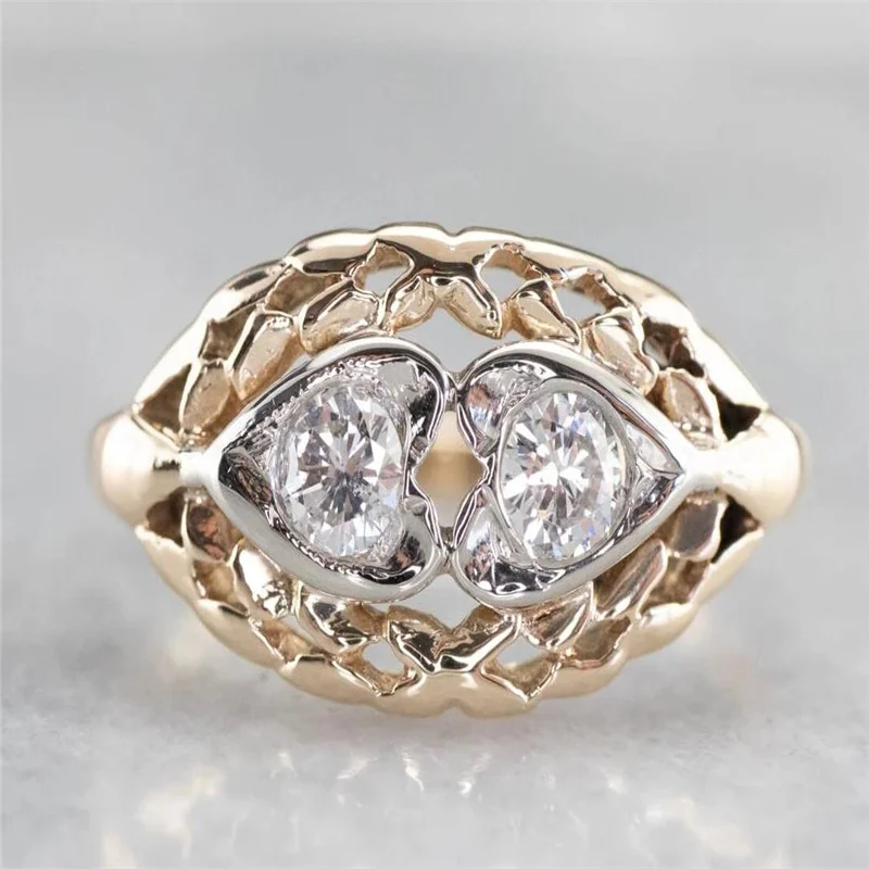 

2022 Trendy Golden Grid Small Love Heart Engagement Ring For Women Romantic Party Rings Jewelry Hand Accessories Size 6-10