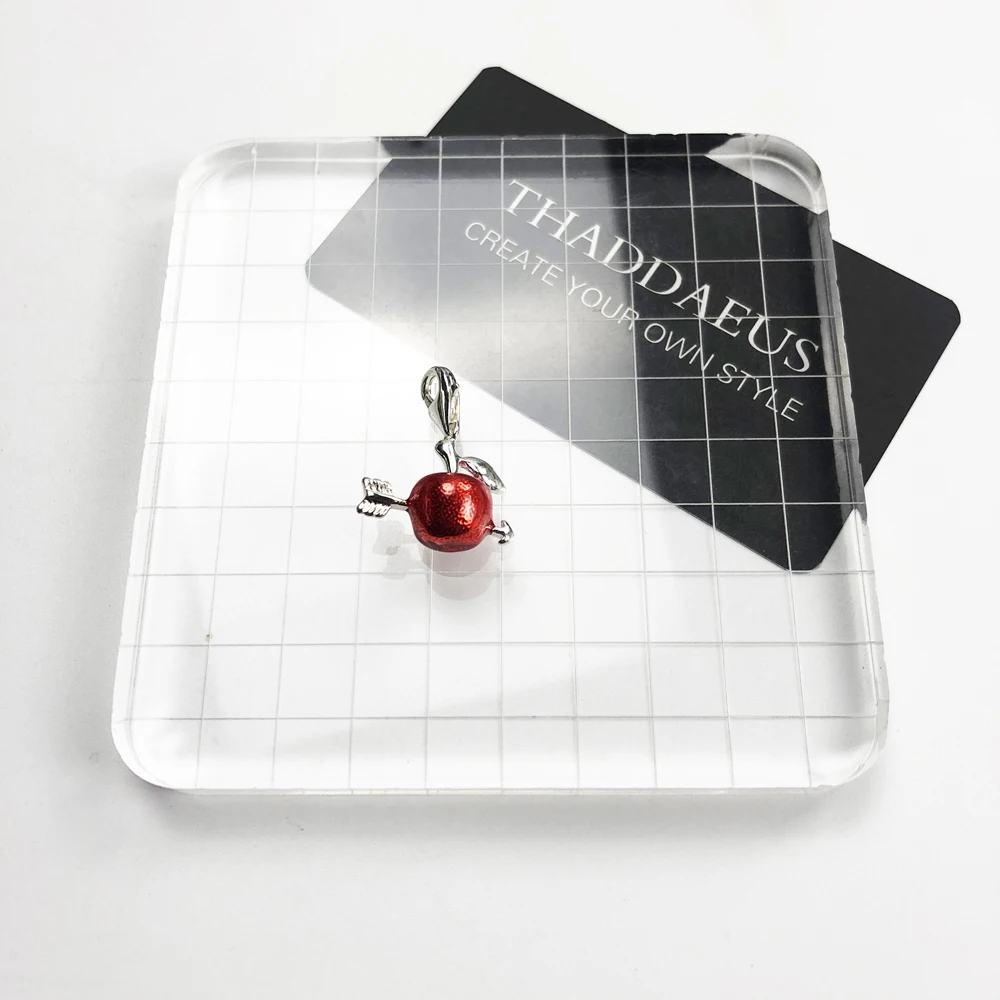 Очаровательная подвеска оптовая продажа стрелка нежное и ярко-красное яблоко