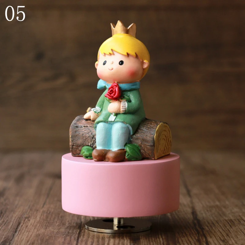 

Little Prince Clockwork Rotation Round Base Musical Boxes Wooden Music Box Wood Crafts Retro Gift Home Decoration Accessories