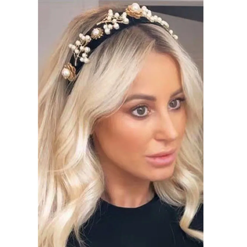 Женский ободок в стиле барокко простой металлический с цветами и жемчужинами для