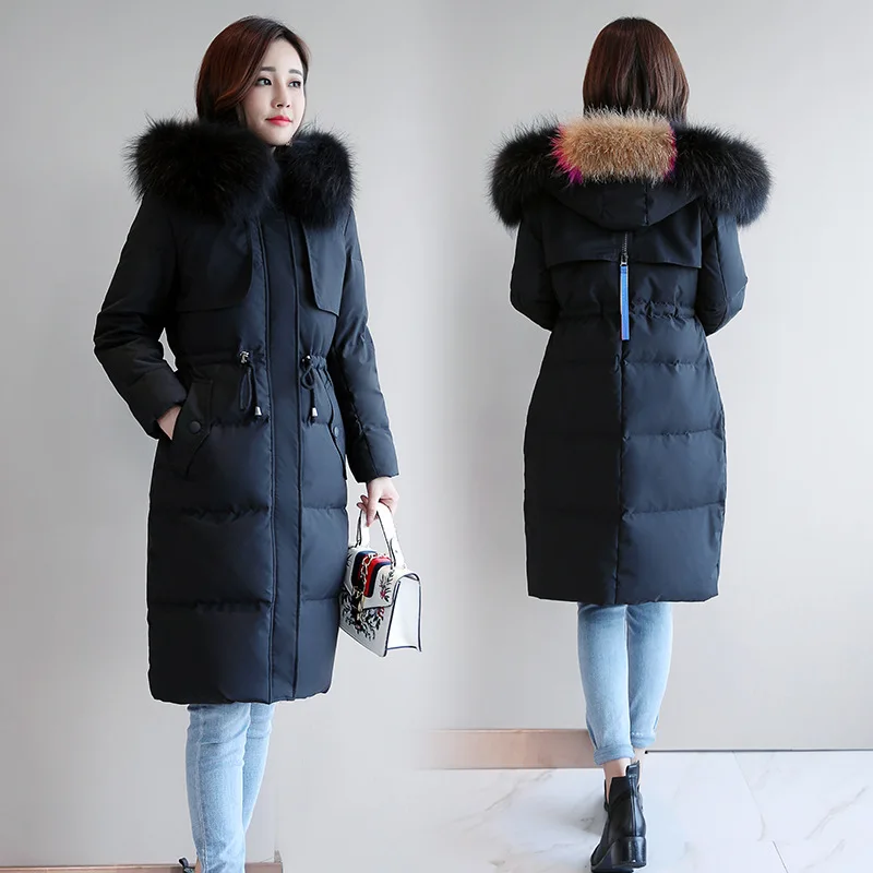 Женский длинный пуховик с капюшоном приталенный длинным воротником брендовые