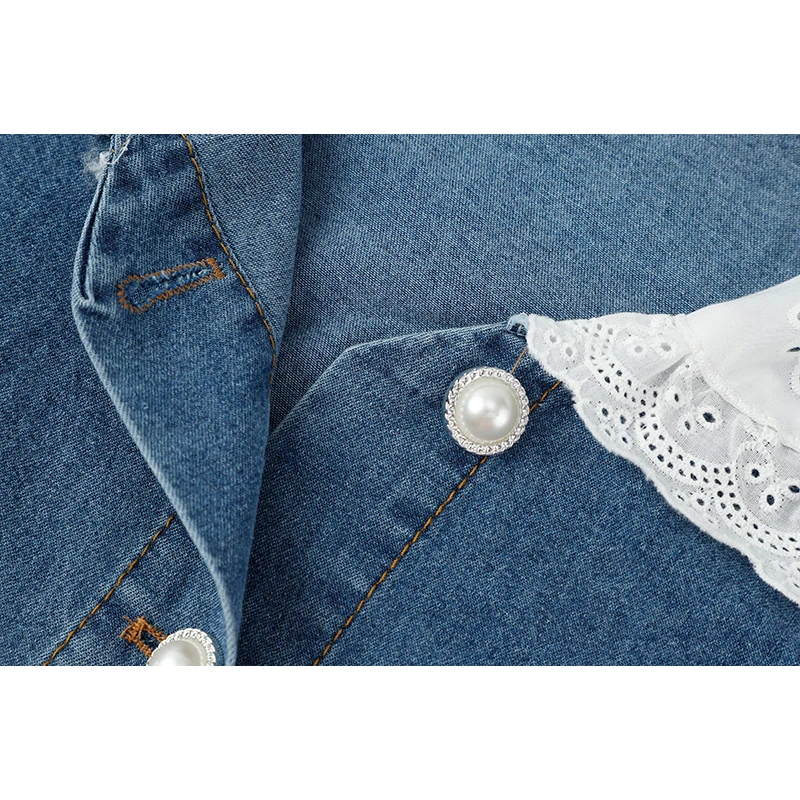 

Vintage Lace Patchwork Peter Pan Collar Short Denim Shirt Women Tops Summer 2021 Korean Fashion Female Blouse Casual Tops