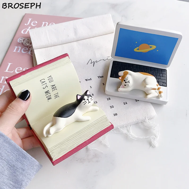 ins creative cute cartoon cat book computer phone holder resin crafts ornaments phone stand gift for friend girlfriend family free global shipping