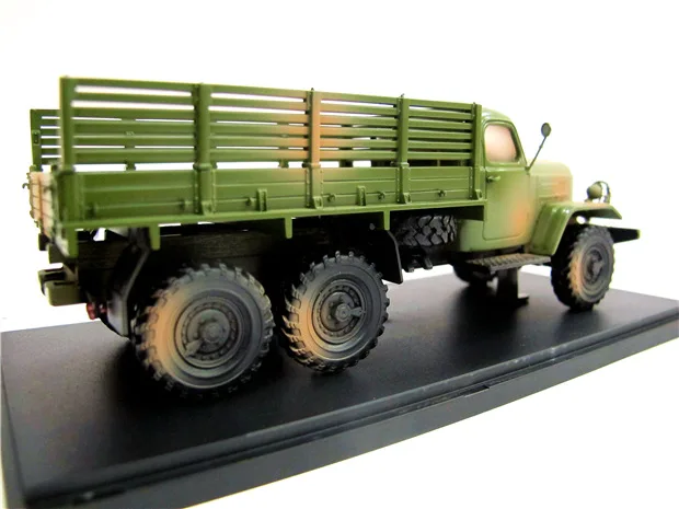 Модель из сплава в подарок масштаб 1:43 китайская модная модель внедорожника 1967