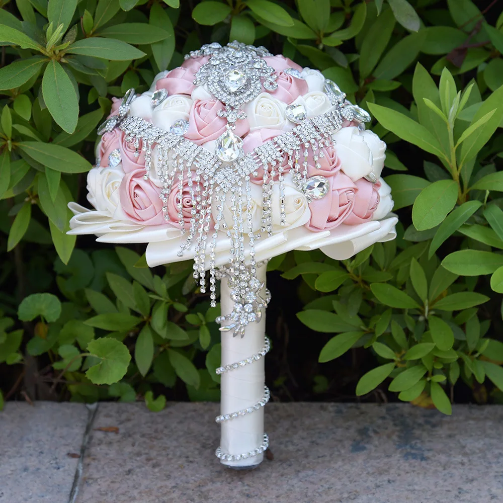 

Satin Forged Cloth Holding Flowers Artificial Flowers Wedding Supplies Crystal Wedding Bouquet