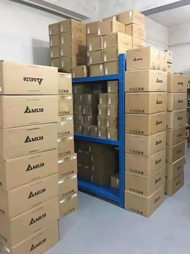 

SIMATIC 6ES7 S7-300 6ES7 331-7KF02-0AB0 Analog input 8x12Bit SM331 6ES7331-7KF02-0AB0 PLC module