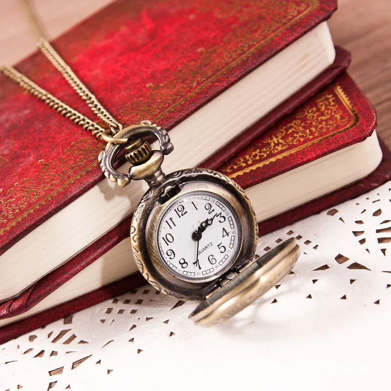 Модные ретро карманные часы с шестью лепестками маленькие бронзовые кварцевые