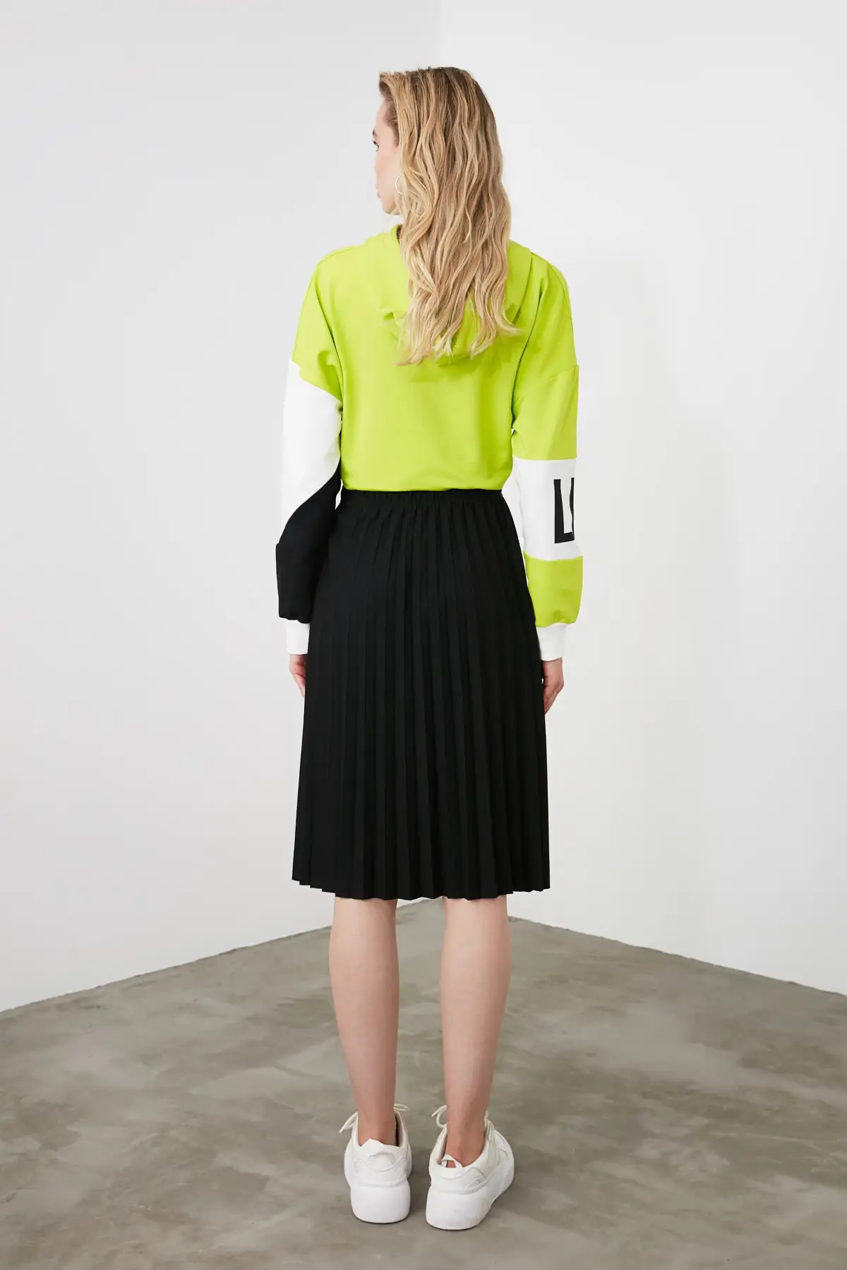 Trendyol Black Pilise Knitted Skirt TWOSS19FV0195 | Женская одежда