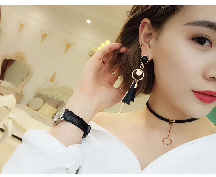 Корейские японские трендовые серьги клипсы с кисточками не пирсинг висячие для