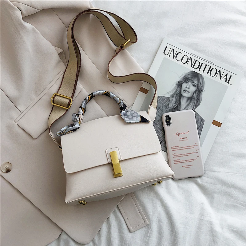 

Trendy Fashion Scarf Design Handbags For Women Unique Design Wide Strap Shoulder Bag High Quality Small Lock Crossbody Bags 2021