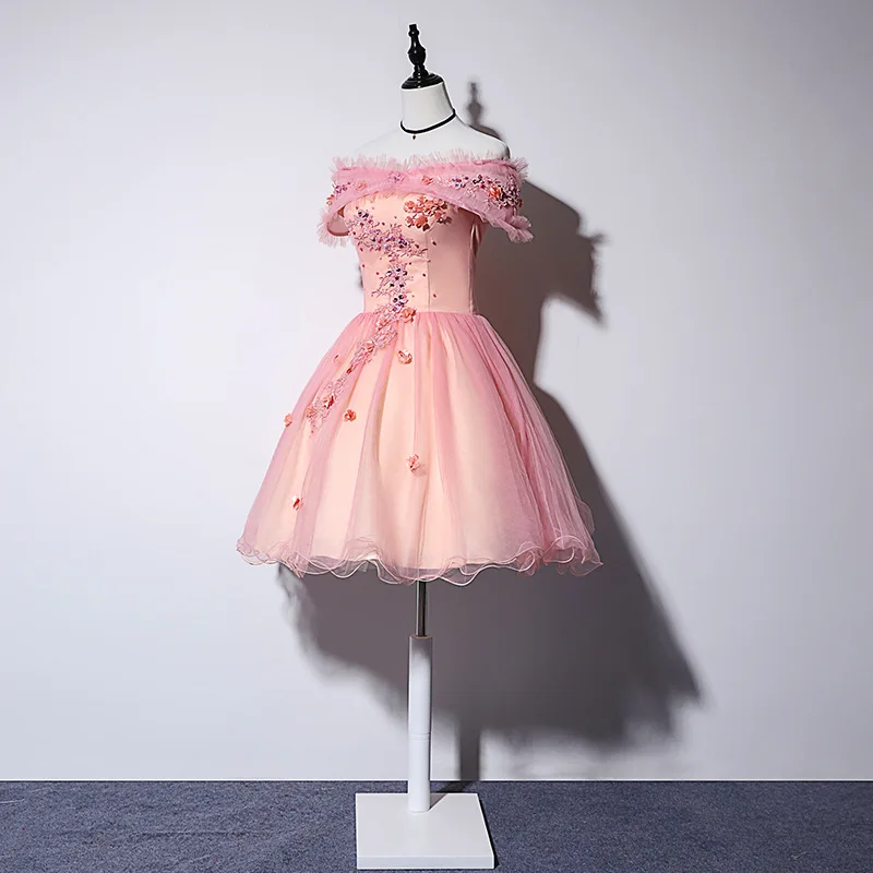 Платье с открытыми плечами цветочным принтом и | Свадьбы торжества